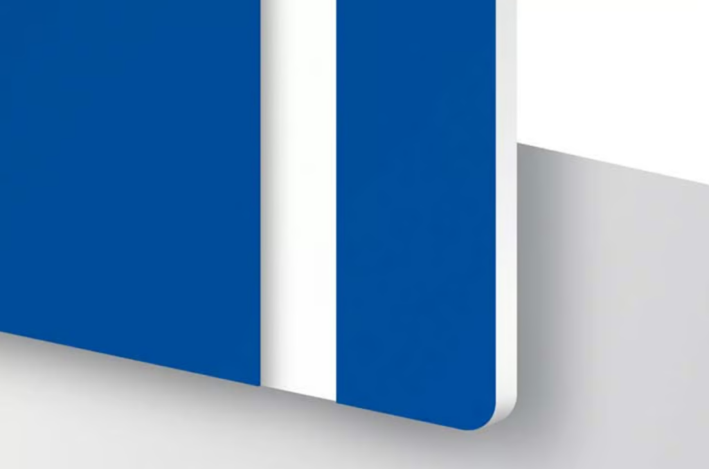 Tabliczka informacyjna z laminatu grawerskiego Poznań